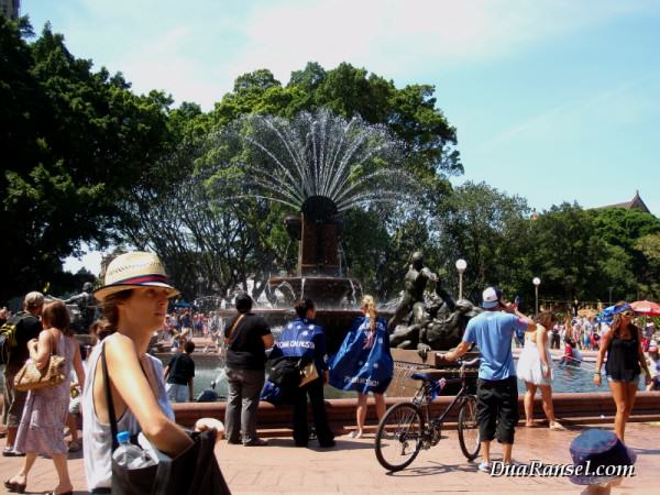 Australia Sydney - Australia Day - Archibald Fountain Hyde Park Air mancur Archibald di Hyde Park