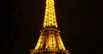Paris, Brussel, dan Monako di Malam Hari Menara Eiffel dan Sungai Seine