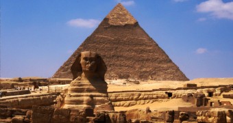 Piramida Khafre dan Sphinx di Giza, Mesir