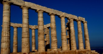 Foto Jejak: Reruntuhan Kuil Poseidon di Sounion, Yunani Temple of Poseidon, Sounion, Greece