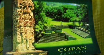 Kartu Pos dari Honduras: Reruntuhan Maya “Copan” Mayan Ruin of Copan, Honduras