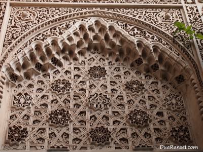 Morocco Marrakesh - Bahia Palace - Wall Ornamen dinding di Bahia Palace, Marrakesh, Maroko