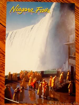 Kartu Pos Dua Ransel - Niagara Falls Canada Kartu Pos Dua Ransel - Niagara Falls Canada