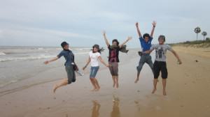 IndoJumpTravelers 10 Erna Yuli - Pantai Slopeng Madura IndoJumpTravelers 10 Erna Yuli - Pantai Slopeng Madura