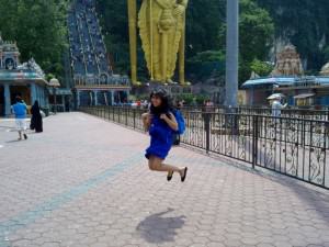 IndoJumpTravelers 07 Rischa - Batu Caves Malaysia IndoJumpTravelers 07 Rischa - Batu Caves Malaysia