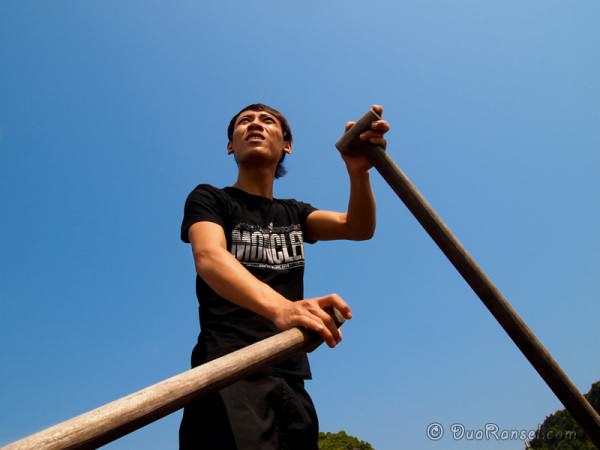 Vietnam Halong Bay 03 - Boatman 2R Boatman