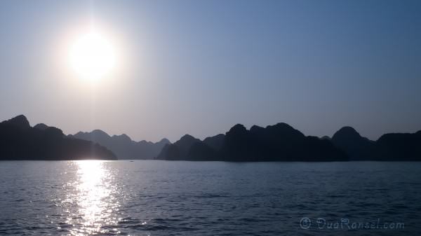 Vietnam Halong Bay 52 - Sunset 2R Matahari hampir tenggelam