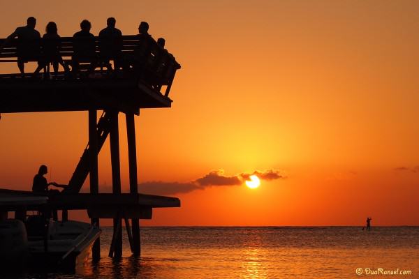 Honduras - Roatan - sunset Honduras - Roatan - sunset