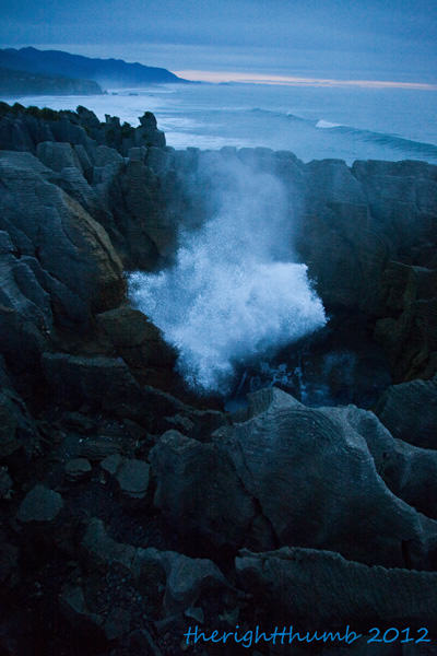 Turnamen Foto Perjalanan - Laut - New Zealand Pancake Rocks Blowhole - Pipiet Larasatie Turnamen Foto Perjalanan - Laut - New Zealand Pancake Rocks Blowhole - Pipiet Larasatie