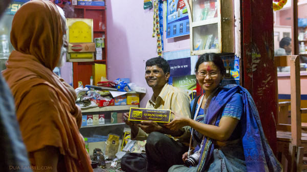 India Varanasi - Indonesian product 1 J 1600 2R