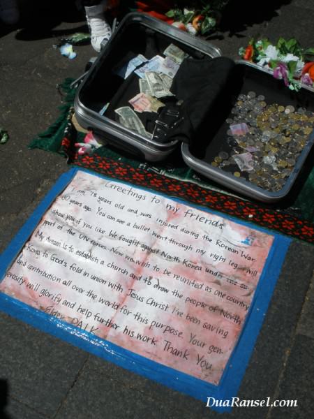 Elder Paik (street artist)'s note in China Town of Sydney