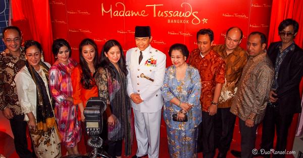 Madame Tussauds Bangkok - Soekarno - Keluarga