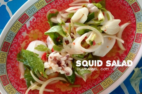 Yam pra muek - Thai sour and spicy squid salad